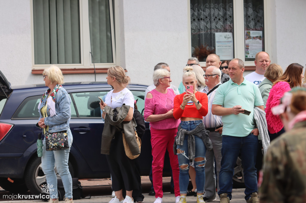  Uroczyste ślubowanie uczniów Zespołu Szkół w Kruszwicy. Zobaczcie to na zdjęciach