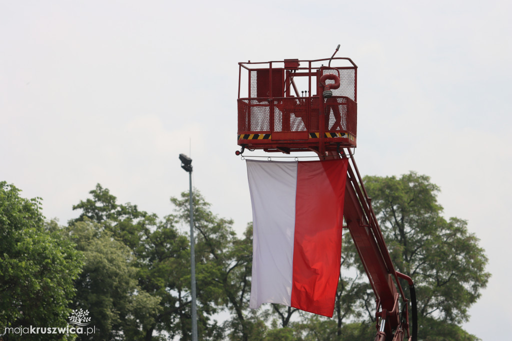  Uroczyste ślubowanie uczniów Zespołu Szkół w Kruszwicy. Zobaczcie to na zdjęciach