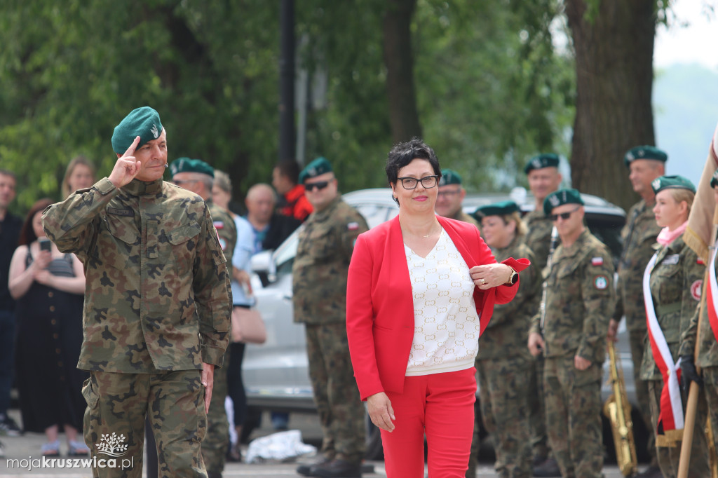  Uroczyste ślubowanie uczniów Zespołu Szkół w Kruszwicy. Zobaczcie to na zdjęciach