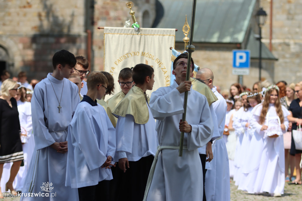 Boże Ciało w kruszwickiej kolegiacie [ZDJĘCIA]