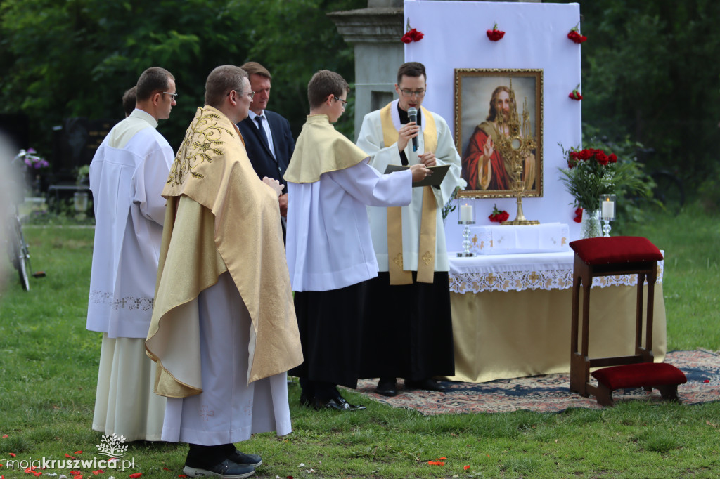 Boże Ciało w kruszwickiej kolegiacie [ZDJĘCIA]