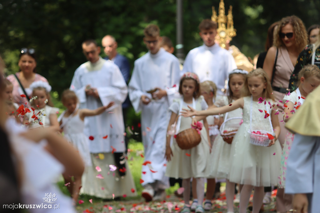 Boże Ciało w kruszwickiej kolegiacie [ZDJĘCIA]