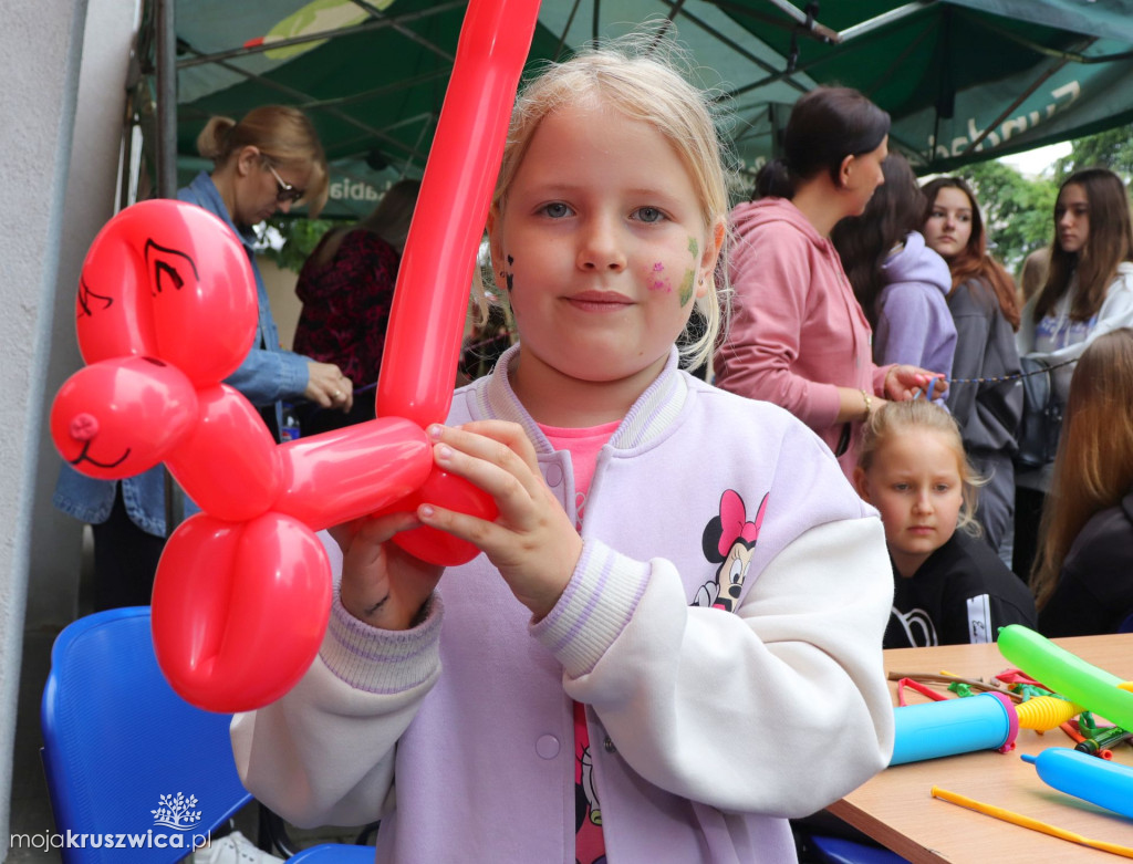 Festyn z okazji Dnia Dziecka odbył się w ZSO w Kruszwicy [FOTO]