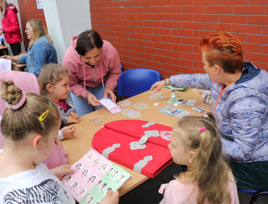 Festyn z okazji Dnia Dziecka odbył się w ZSO w Kruszwicy [FOTO]