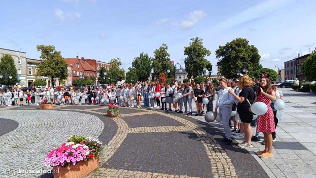 Ulicami Kruszwicy przeszły... myszy. Za nami parada [ZDJĘCIA]