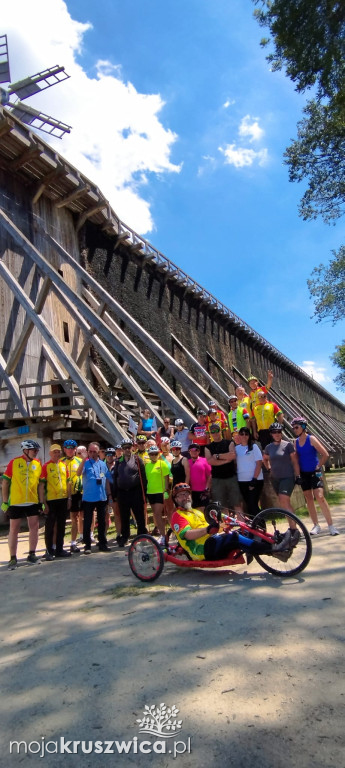 Na rowerach z Kruszwicy do Ciechocinka. Pokonali około 100 km