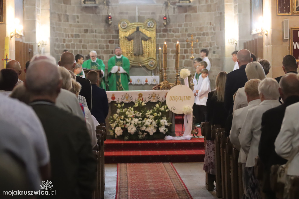 Pożegnanie księży w kruszwickiej kolegiacie