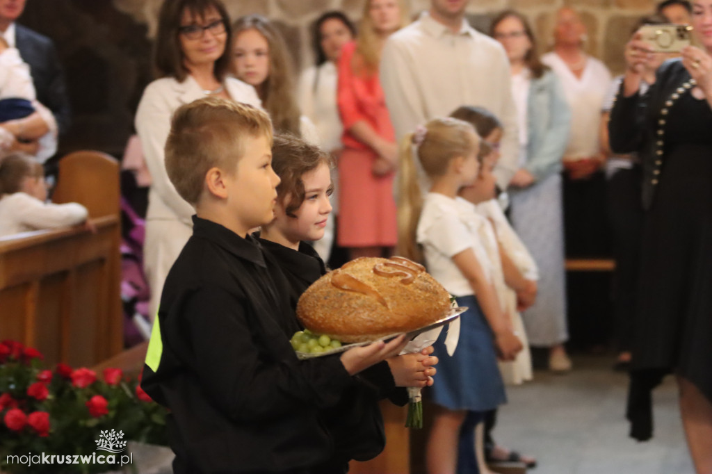 Pożegnanie księży w kruszwickiej kolegiacie