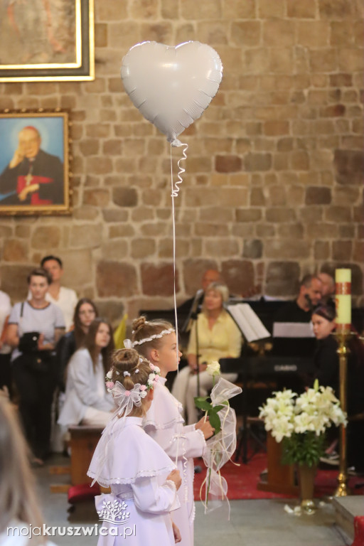 Pożegnanie księży w kruszwickiej kolegiacie