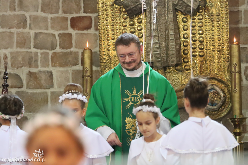 Pożegnanie księży w kruszwickiej kolegiacie