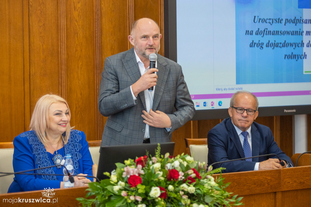 Te drogi otrzymały miliony, aby wyglądać lepiej [FOTORELACJA]