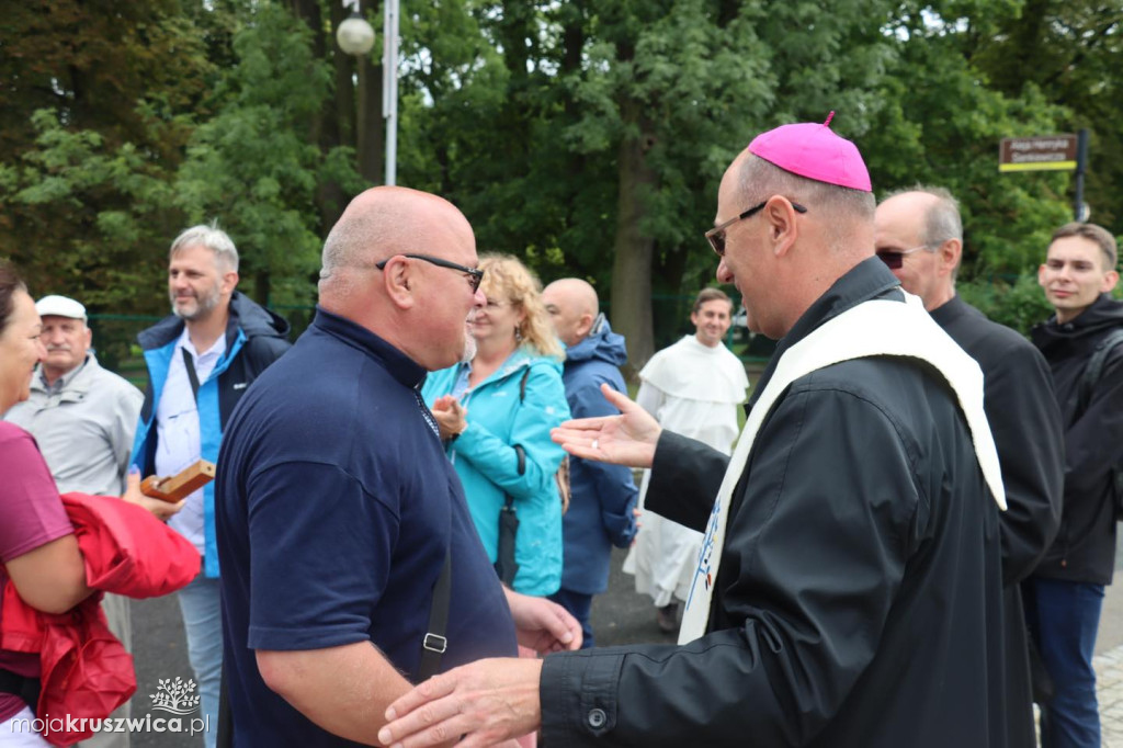 Pielgrzymi dotarli na Jasną Górę. Wśród nich byli kruszwiczanie [FOTO]