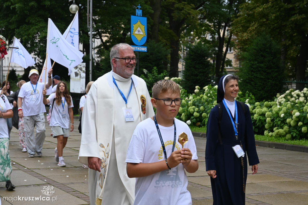 Pielgrzymi dotarli na Jasną Górę. Wśród nich byli kruszwiczanie [FOTO]