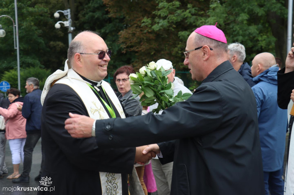 Pielgrzymi dotarli na Jasną Górę. Wśród nich byli kruszwiczanie [FOTO]