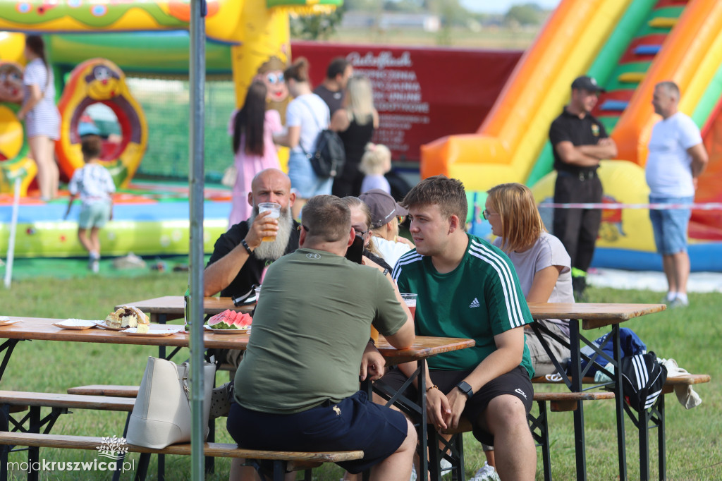 Piknik Rodzinny i Dożynki Sołeckie w Bródzkach [VIDEO, FOTO]