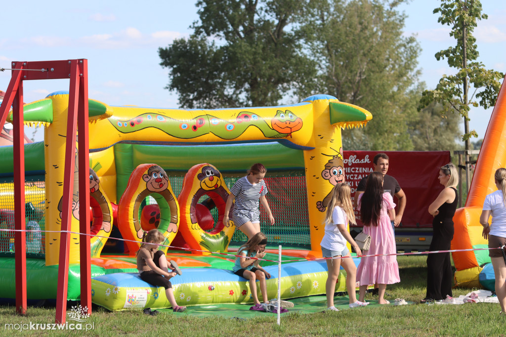 Piknik Rodzinny i Dożynki Sołeckie w Bródzkach [VIDEO, FOTO]