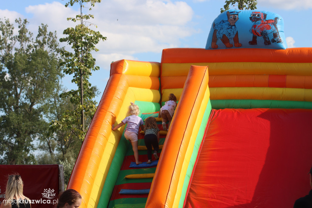 Piknik Rodzinny i Dożynki Sołeckie w Bródzkach [VIDEO, FOTO]