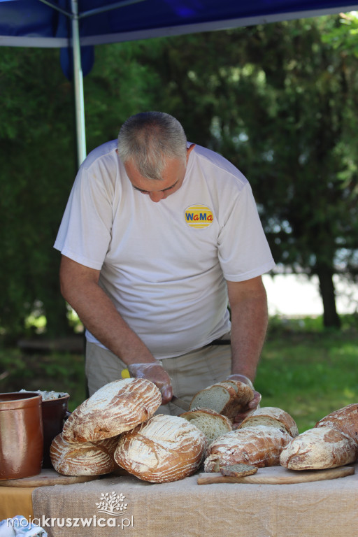 Trwają Kruszwickie Smaki! Plenerowe wydarzenie trwa pod Mysią Wieżą [FOTO,VIDEO]