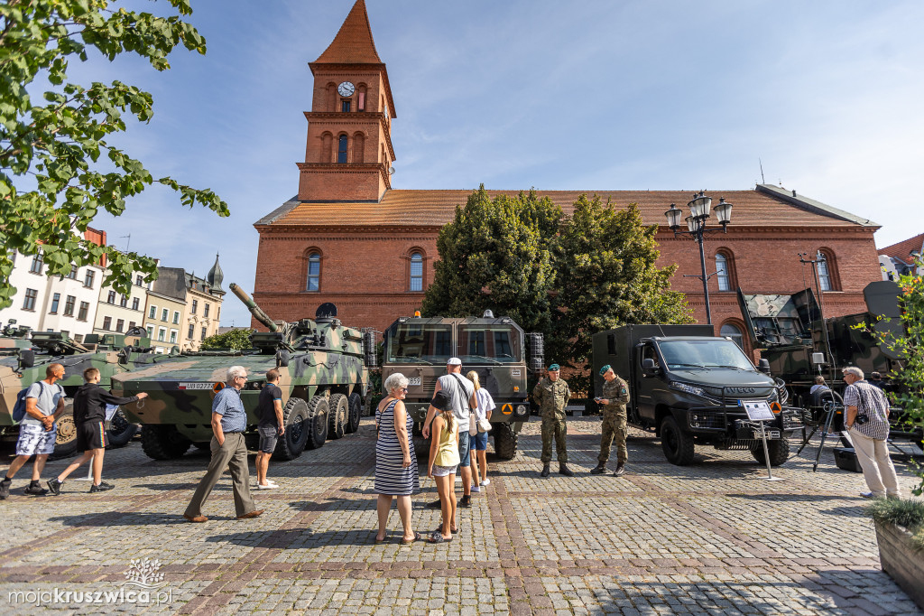 Obchody Święta Wojska Polskiego w Kujawsko-Pomorskiem [FOTORELACJA]