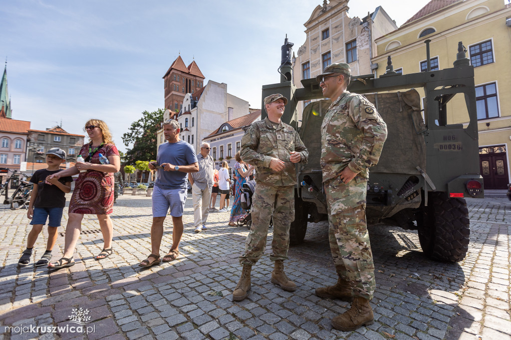 Obchody Święta Wojska Polskiego w Kujawsko-Pomorskiem [FOTORELACJA]