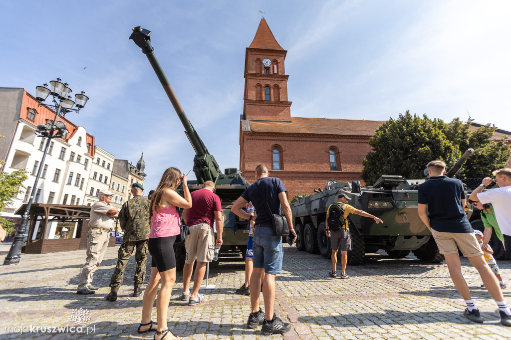Obchody Święta Wojska Polskiego w Kujawsko-Pomorskiem [FOTORELACJA]