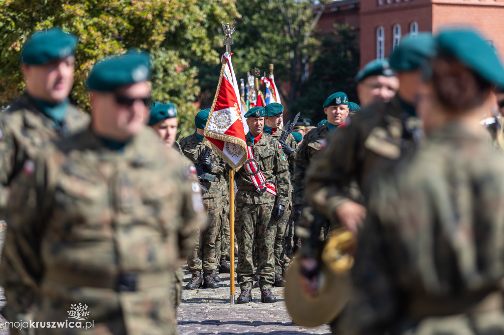 Obchody Święta Wojska Polskiego w Kujawsko-Pomorskiem [FOTORELACJA]