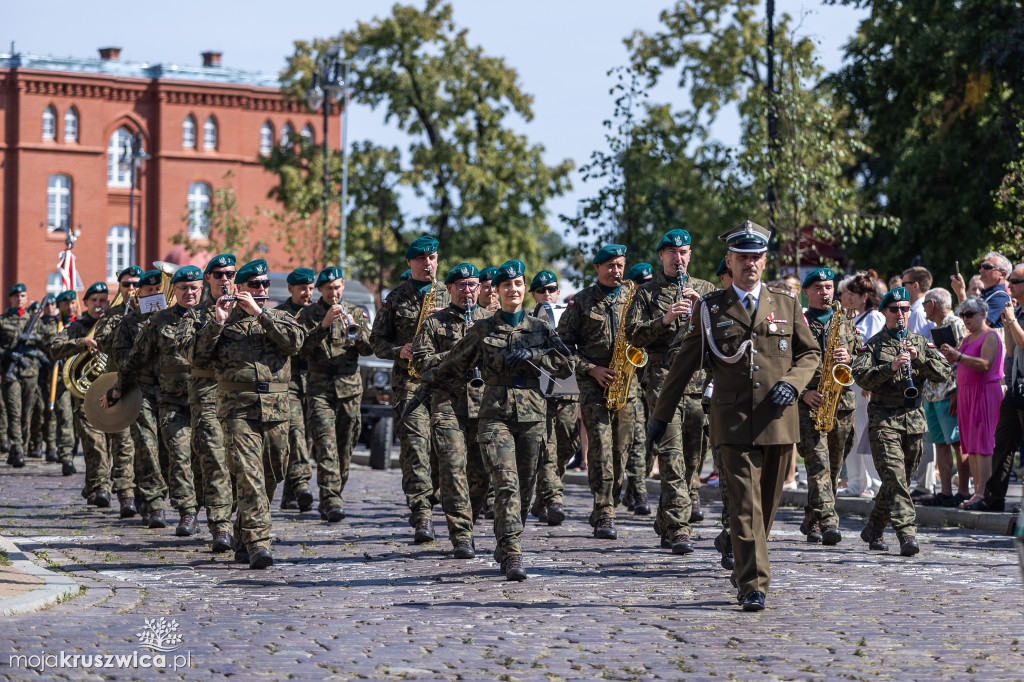 Obchody Święta Wojska Polskiego w Kujawsko-Pomorskiem [FOTORELACJA]