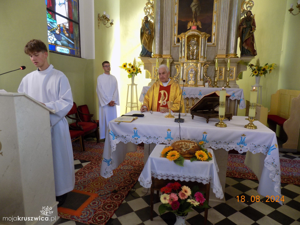 W Parafii w Chełmcach odbyły się Dożynki Parafialne [ZDJĘCIA]