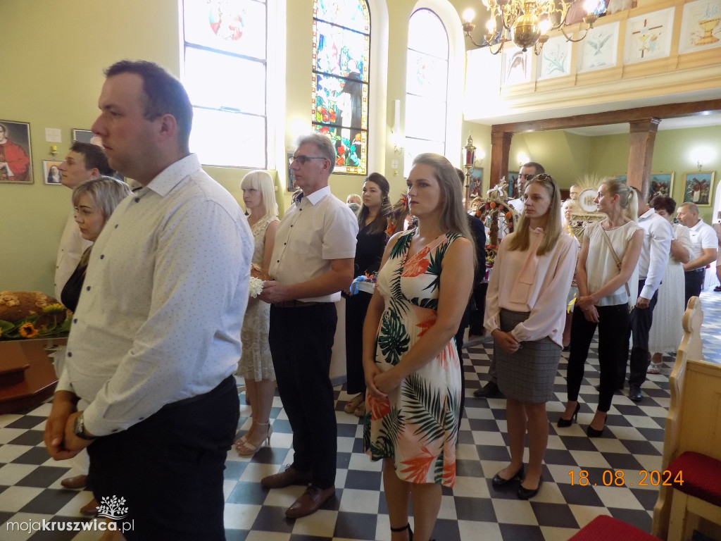 W Parafii w Chełmcach odbyły się Dożynki Parafialne [ZDJĘCIA]