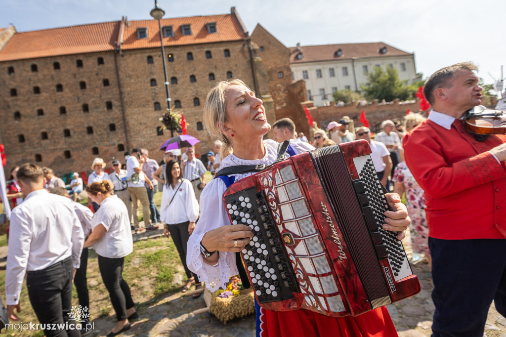 W Grudziądzu trwają regionalne obchody Święta Plonów [ZDJĘCIA]