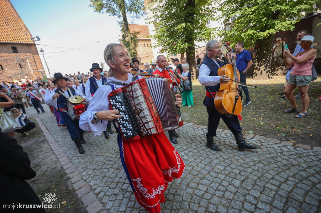 W Grudziądzu trwają regionalne obchody Święta Plonów [ZDJĘCIA]