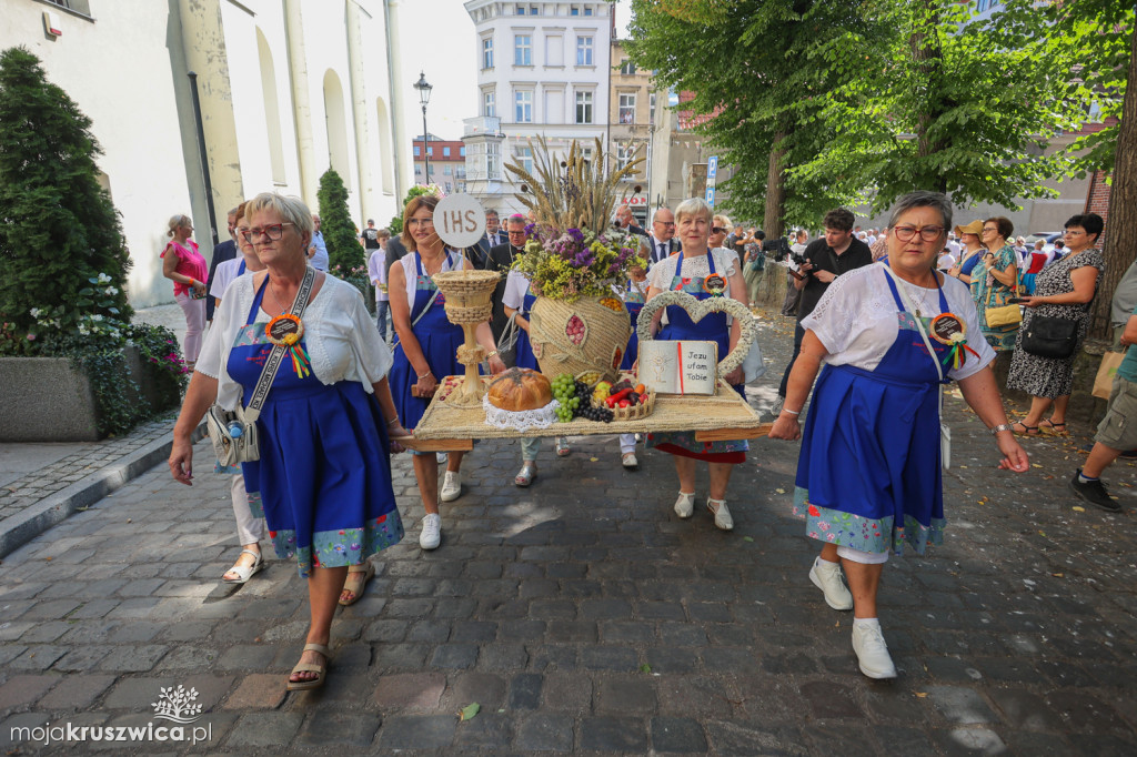 W Grudziądzu trwają regionalne obchody Święta Plonów [ZDJĘCIA]
