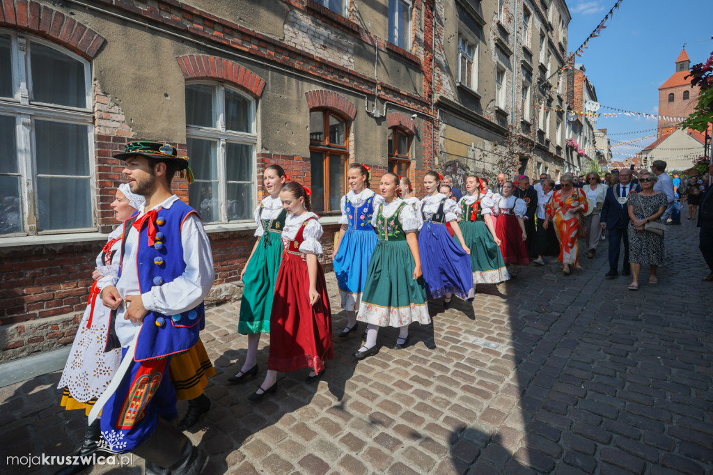 W Grudziądzu trwają regionalne obchody Święta Plonów [ZDJĘCIA]