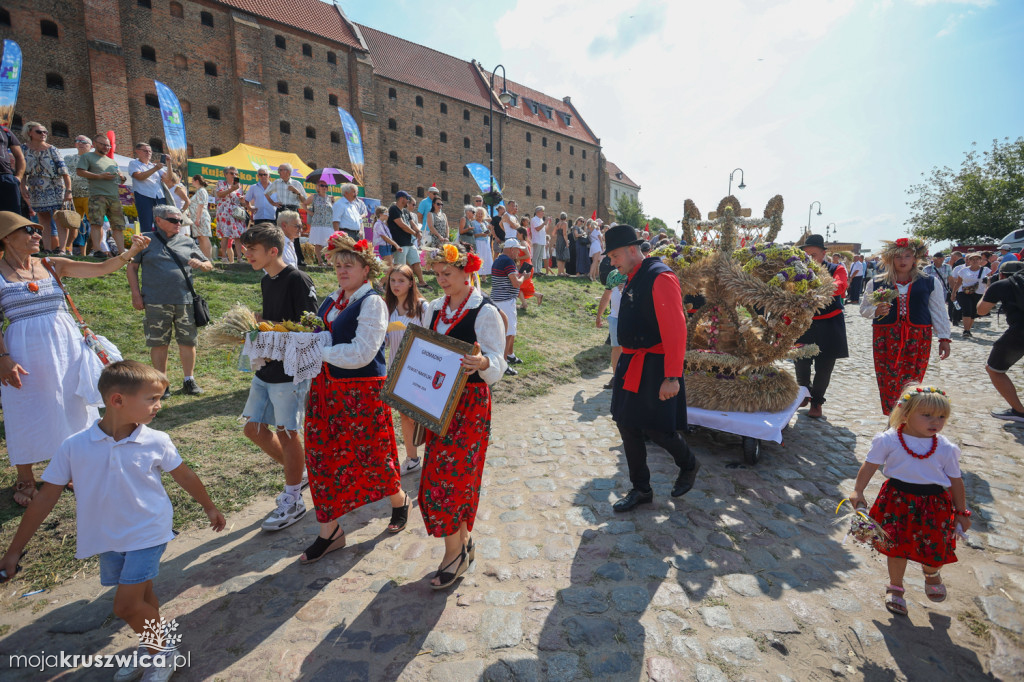 W Grudziądzu trwają regionalne obchody Święta Plonów [ZDJĘCIA]