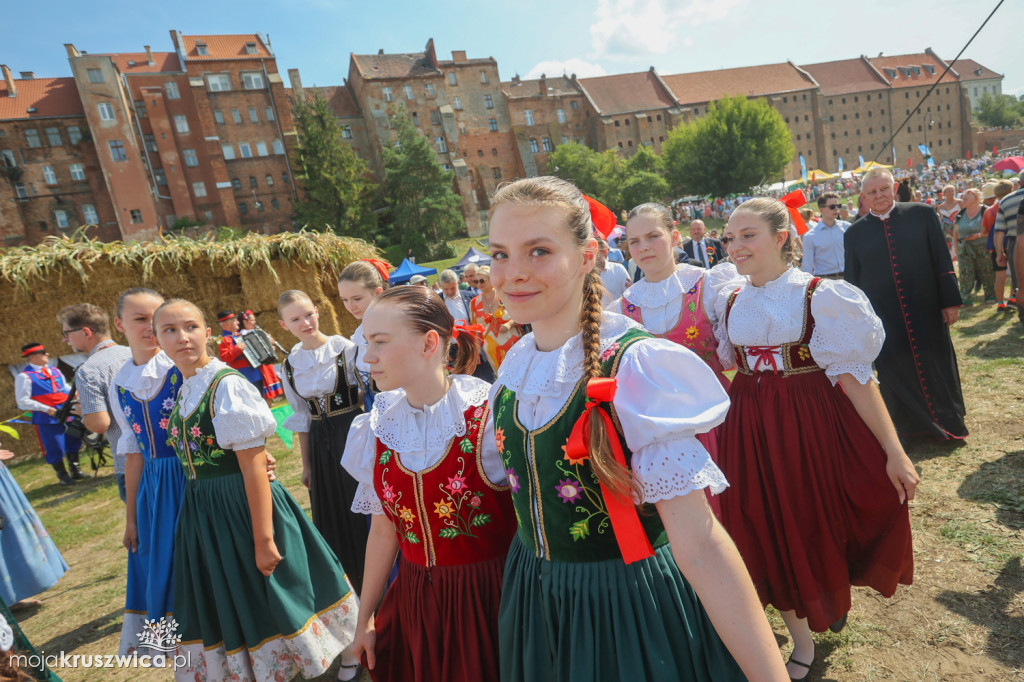 W Grudziądzu trwają regionalne obchody Święta Plonów [ZDJĘCIA]