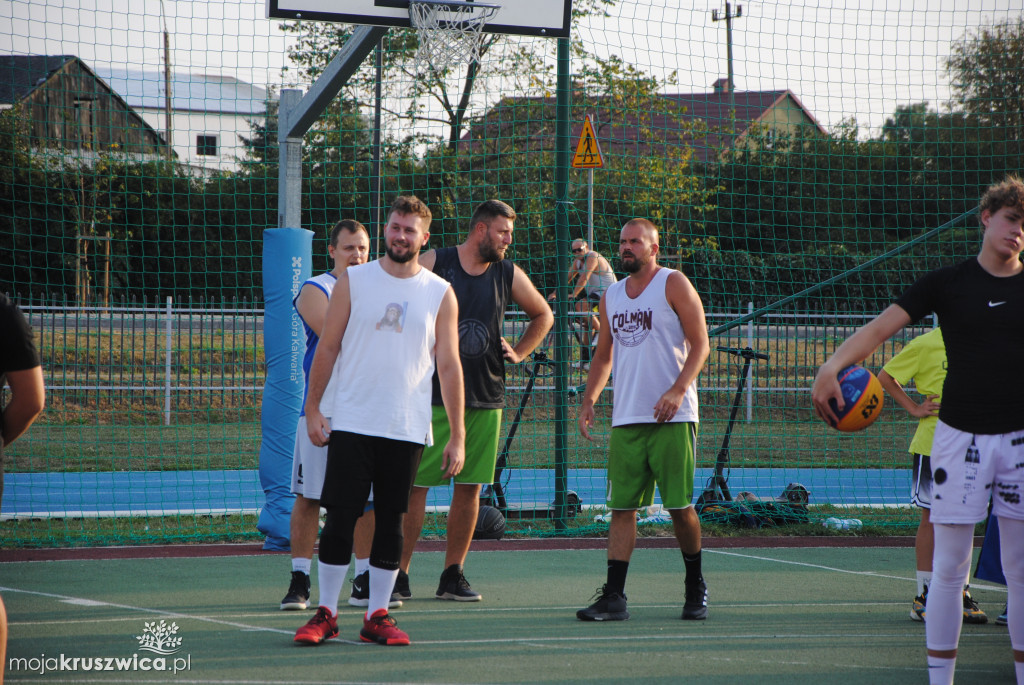 NASZ PATRONAT: Rozpoczął się VIII Turniej Koszykówki Ulicznej Streetball [ZDJĘCIA]