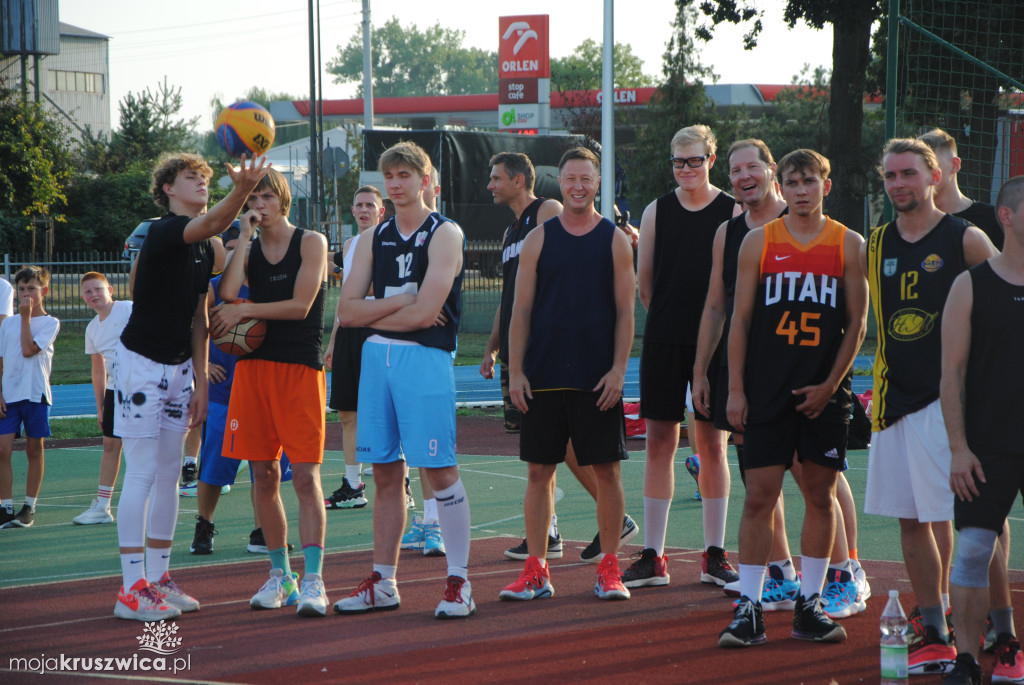 NASZ PATRONAT: Rozpoczął się VIII Turniej Koszykówki Ulicznej Streetball [ZDJĘCIA]