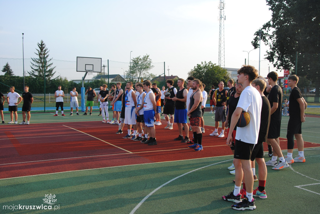 NASZ PATRONAT: Rozpoczął się VIII Turniej Koszykówki Ulicznej Streetball [ZDJĘCIA]