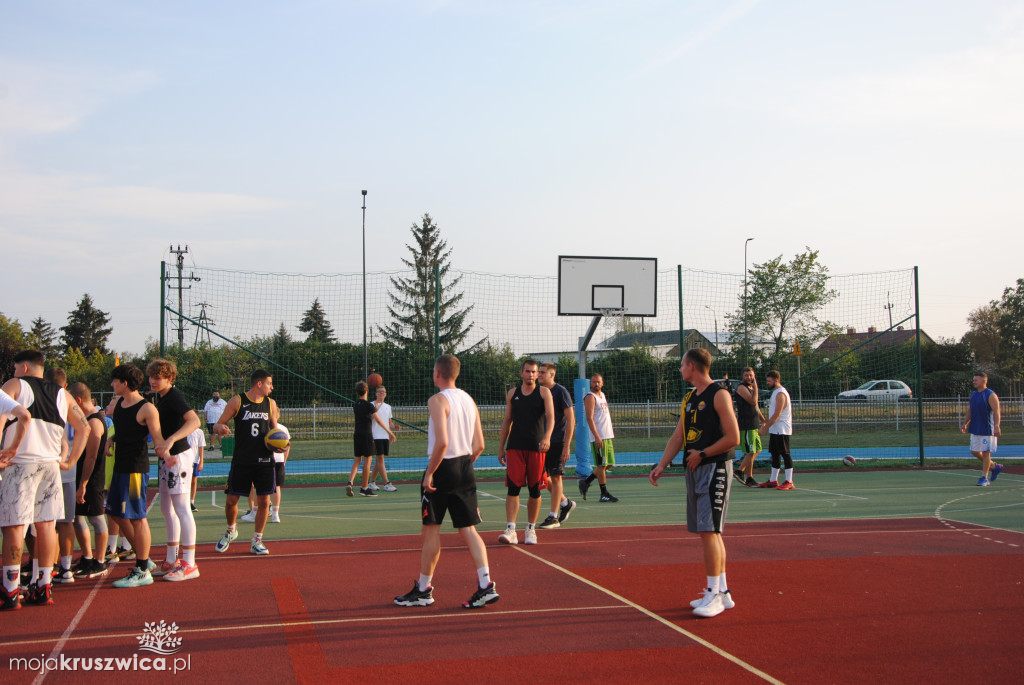 NASZ PATRONAT: Rozpoczął się VIII Turniej Koszykówki Ulicznej Streetball [ZDJĘCIA]