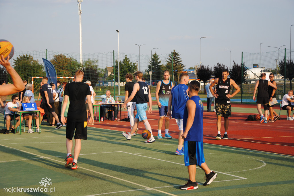 NASZ PATRONAT: Rozpoczął się VIII Turniej Koszykówki Ulicznej Streetball [ZDJĘCIA]