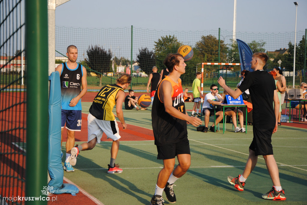 NASZ PATRONAT: Rozpoczął się VIII Turniej Koszykówki Ulicznej Streetball [ZDJĘCIA]