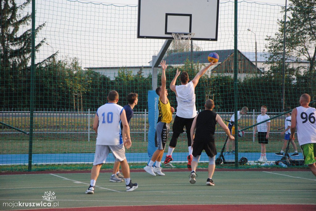 NASZ PATRONAT: Rozpoczął się VIII Turniej Koszykówki Ulicznej Streetball [ZDJĘCIA]