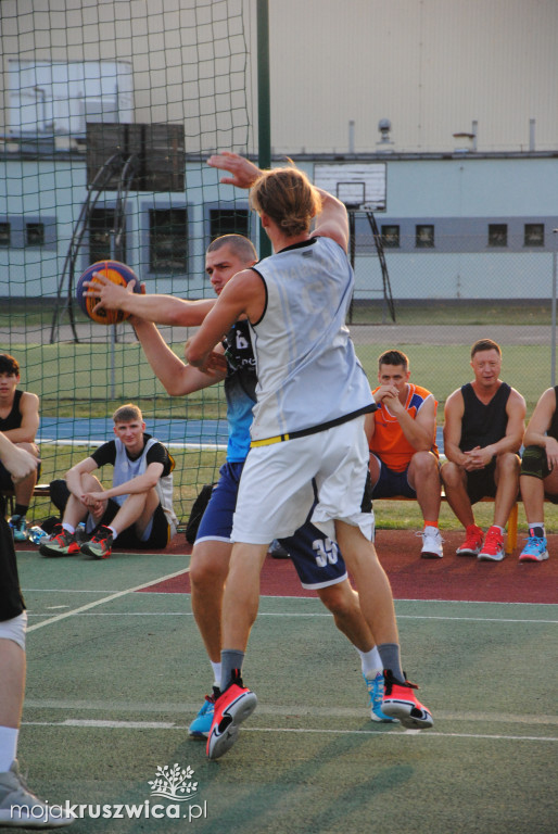NASZ PATRONAT: Rozpoczął się VIII Turniej Koszykówki Ulicznej Streetball [ZDJĘCIA]