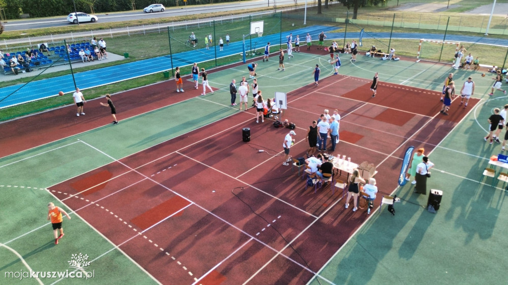 NASZ PATRONAT: Rozpoczął się VIII Turniej Koszykówki Ulicznej Streetball [ZDJĘCIA]