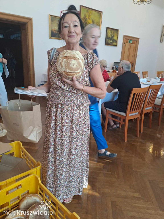 Poeci żegnają się Z Kobylnikami. Zabierają ze sobą chleb i wspomnienia [ZDJĘCIA]