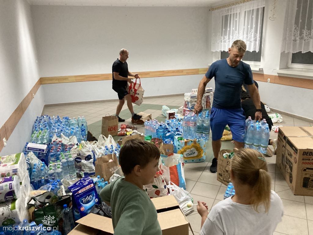 Mają wielkie serca. Dary z Janowic i Sławska Wielkiego pojechały na południe