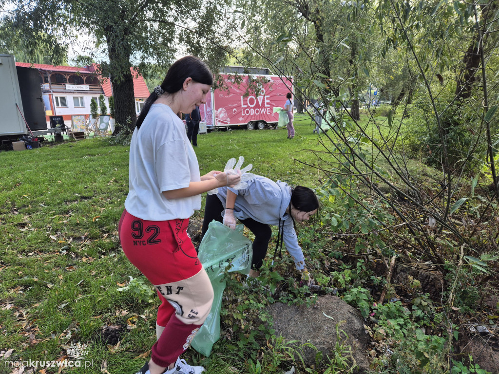 Na straży czystej Ziemi w Kruszwicy