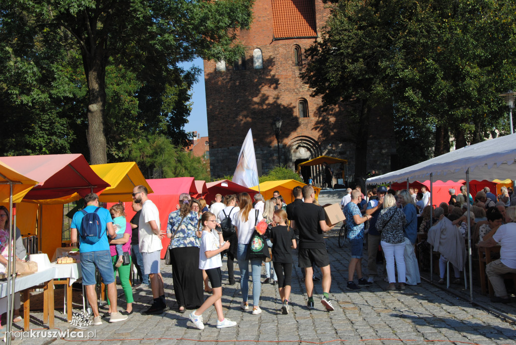 Inowrocław. Festyn i odpust przy bazylice