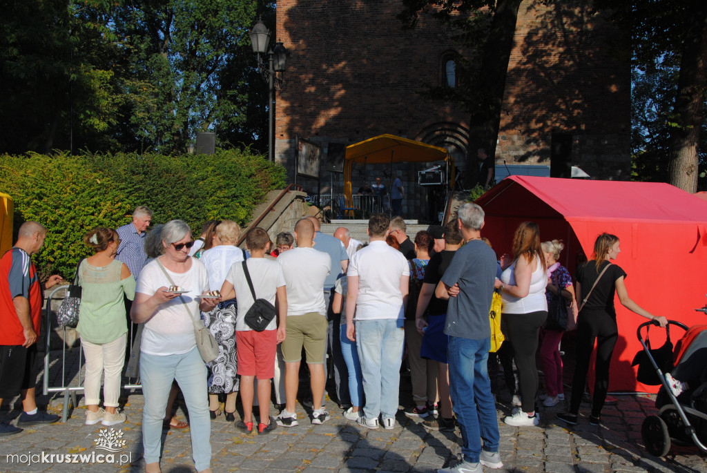Inowrocław. Festyn i odpust przy bazylice