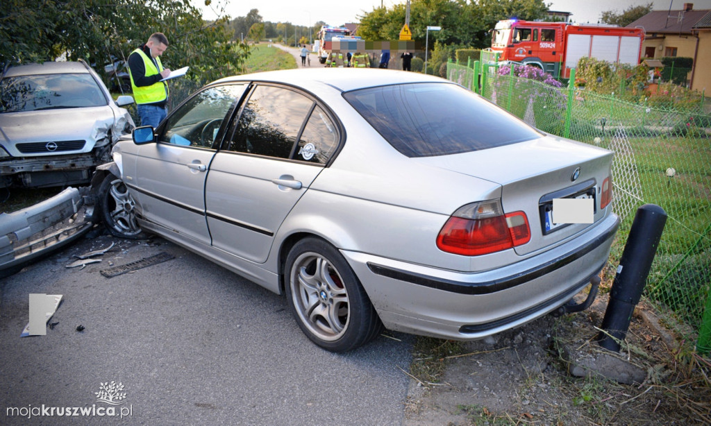 Wypadek bmw i opla